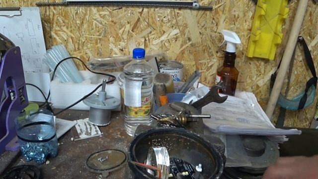 Готовлюсь в рейс, ремонт туманок, установка рации! смотреть онлайн