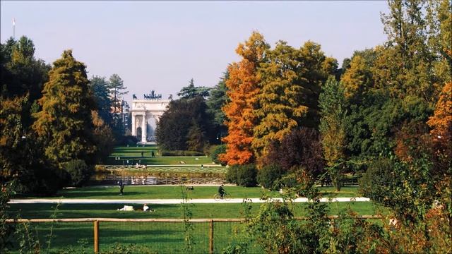 Sforza Castle – Sempione Park & Acquarium – Milan | Audio Guide | MyWoWo (Travel App) смотреть онлайн