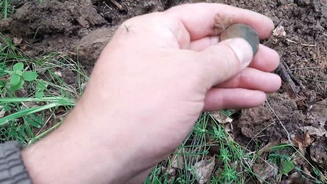 КОП У БЫВШЕЙ ЦЕРКВИ С МЕТАЛЛОИСКАТЕЛЕМ АКА СОРЕКС ПРО смотреть онлайн