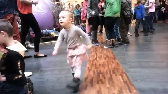 Танцы на пасху смотреть онлайн