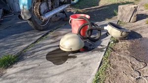 Что будет, если всосать воду обычным пылесосом.