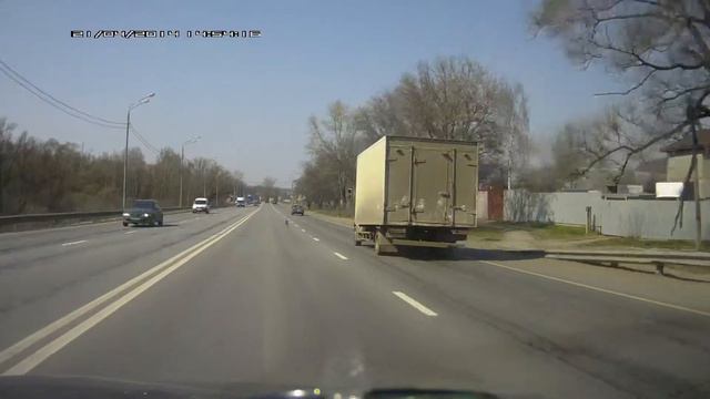 деталь летит с газели смотреть онлайн