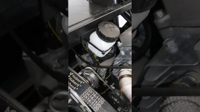 снегоход Артик, бачек на коробку