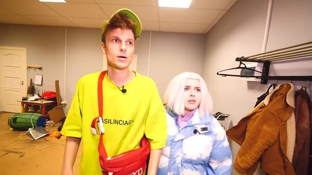 Никогда не принимай ванну с шипучками ВСЕХ МОНСТРОВ в 3:00 ночи..! смотреть онлайн