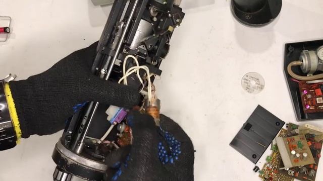 Что Ценного Внутри Дистанционного Промышленного Датчика Температуры? смотреть онлайн