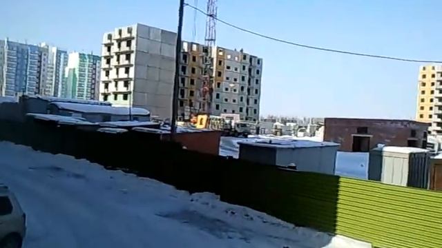 разгружают облицовочные панели смотреть онлайн