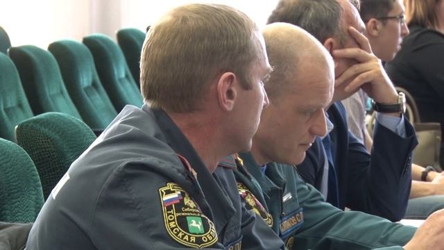 Готовность объектов села Первомайского к отопительному сезону обсудили на заседании КЧС смотреть онлайн