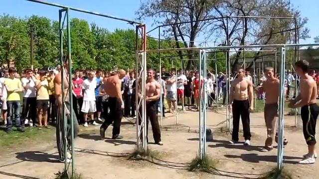 Воркаут — это любительский вид спорта Соревнования Workout