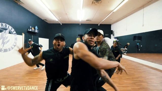 Elektro Dance Academy смотреть онлайн