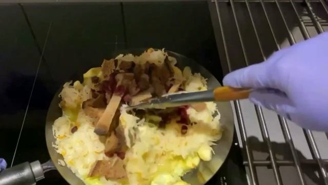 Braised Cabbage / National Latvian Cuisine / Ziemassvētku Kāposti
