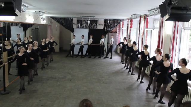 Танец. Народный станок. 1 курс смотреть онлайн