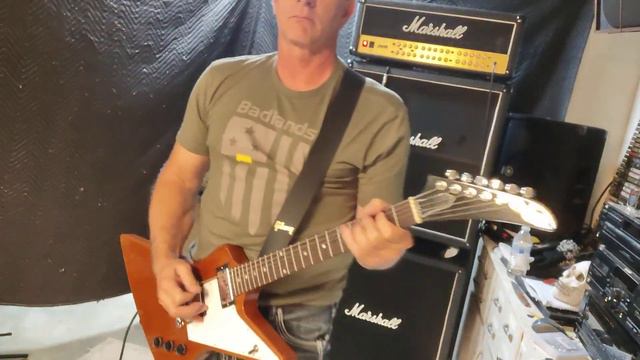 first moments 2019 Gibson Explorer in Antique Natural. burstbucker 3 смотреть онлайн