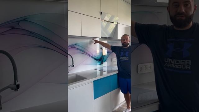 Скинали на кухню или стеклянный фартук. смотреть онлайн