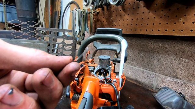 Seized Husqvarna 555 смотреть онлайн