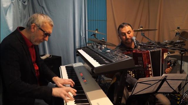 Геннадій Гусенцев (Piano) Руслан Генсецький (вокал, баян, сопілка) смотреть онлайн