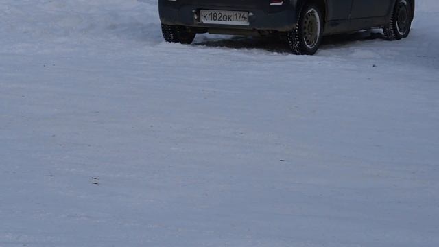 Разбор проблемы скольжения на льду как физическое явление смотреть онлайн