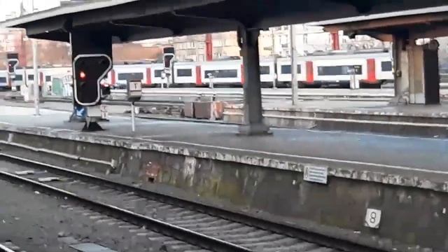 Brussels Midi Railway Station смотреть онлайн