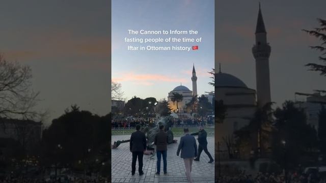 ISTANBUL: Traditional RAMADAN TURKEY 2022 ☪️? (Iftar dinner) смотреть онлайн