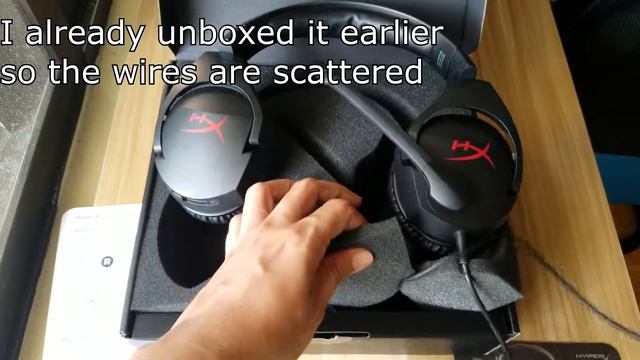 HyperX Cloud Stinger Unboxing & Overview смотреть онлайн