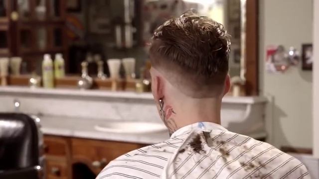 How to cut a Razor Faded Pompadour (Full Version) смотреть онлайн