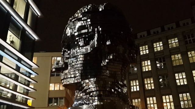 Прага - голова Кафки смотреть онлайн