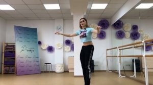 Танец живота.Начинающий уровень. Волна бедрами.