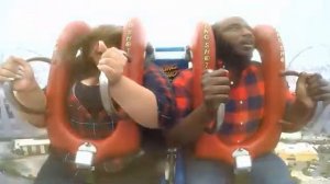 Люди теряют сознание и дико орут на аттракционе-рогатке