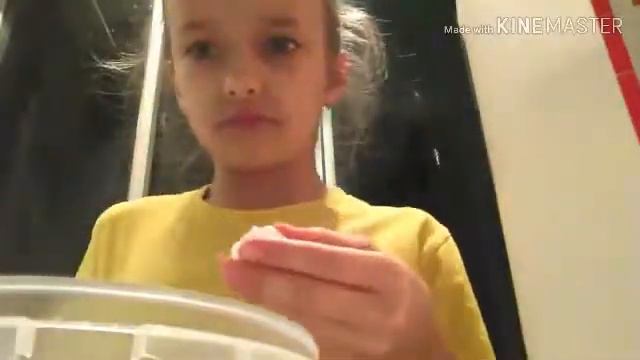 Как сделать слайм из клея и воды смотреть онлайн