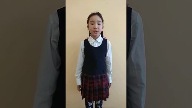 #страначитающая, Будаева Сарана читает произведение А.А. Блока "Россия" смотреть онлайн