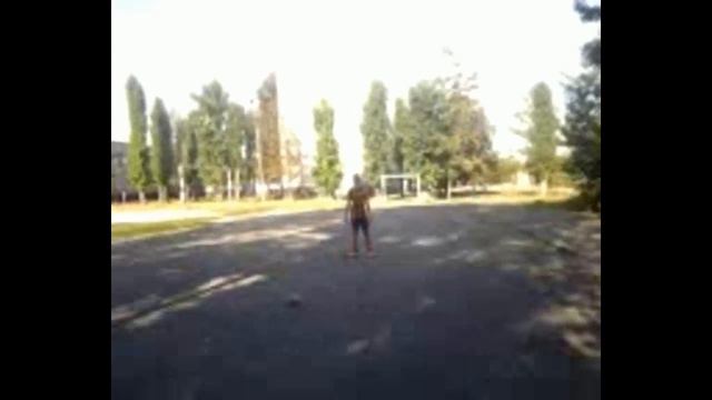 VLOG с друзьями, играем в футбол, залезли на газовою будку.