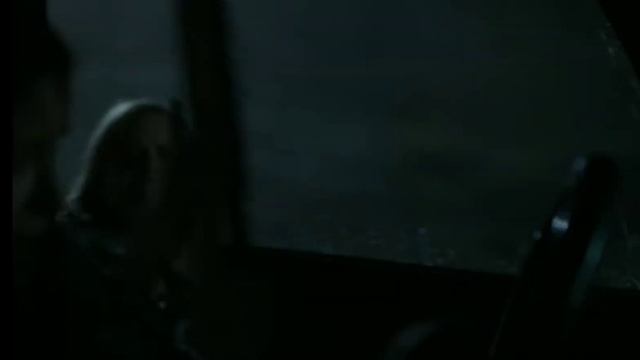 Мэдисон избивает Офелию | Бойтесь ходячих мертвецов S3S8 смотреть онлайн