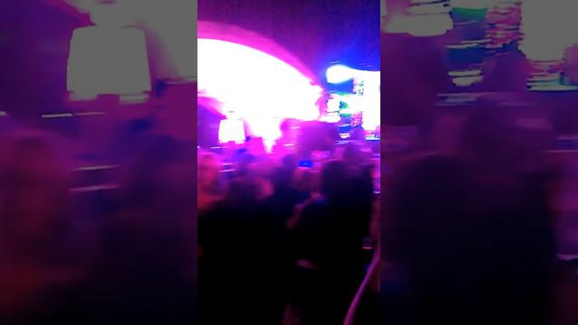 Дмитрий Маликов на банкете директоров Орифлэйм Беларусь 2016 смотреть онлайн