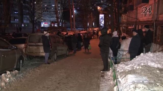 В Казани жителей пятиэтажного дома оставили без горячей воды смотреть онлайн