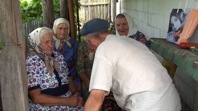 Молодёшеньке. Я поеду во Китай город гулять. смотреть онлайн