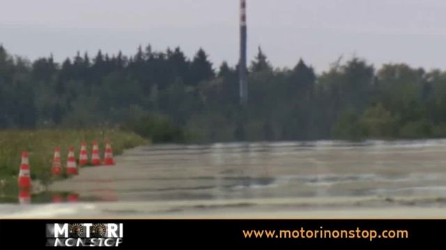 AMG Mercedes C-Coupé DTM 2012 смотреть онлайн