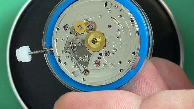 GMT and Dual Time Complications, How It Works смотреть онлайн