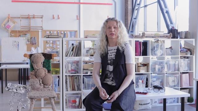 Introduction to Marketing. Оксана Белогурова — о программе смотреть онлайн