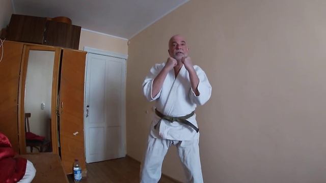 Удары кулаком (Рука нож) смотреть онлайн