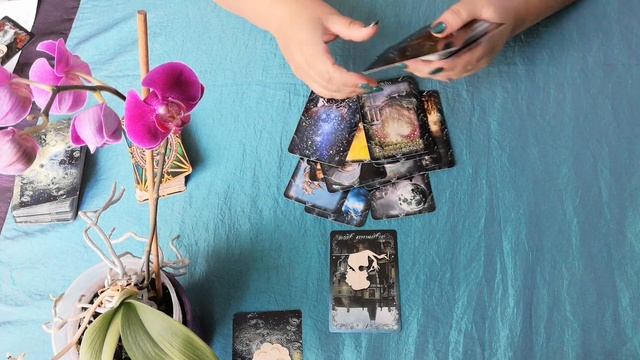 НОВАЯ ЛЮБОВЬ. НОВЫЕ ОТНОШЕНИЯ.ТАРО ОНЛАЙН. ГАДАНИЕ ОНЛАЙН. смотреть онлайн