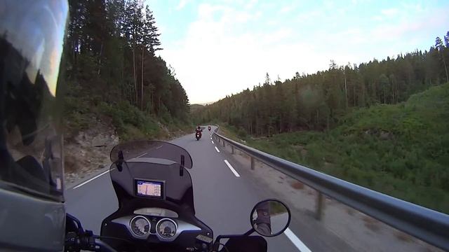 Skye`s Fjelltur Part 10 Motorcycle Bike Norway Honda Varadero www.jokern.eu смотреть онлайн