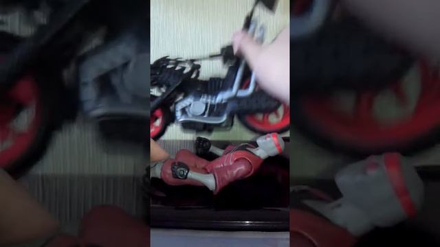 Обзор на набор черепашек ниндзя, байк и фигурка смотреть онлайн