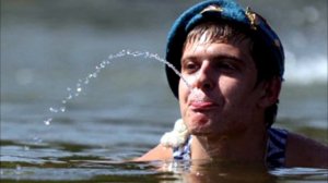 Почему десантники купаются в фонтанах?