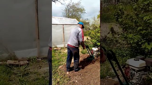 Как пахать огород культиватором смотреть онлайн