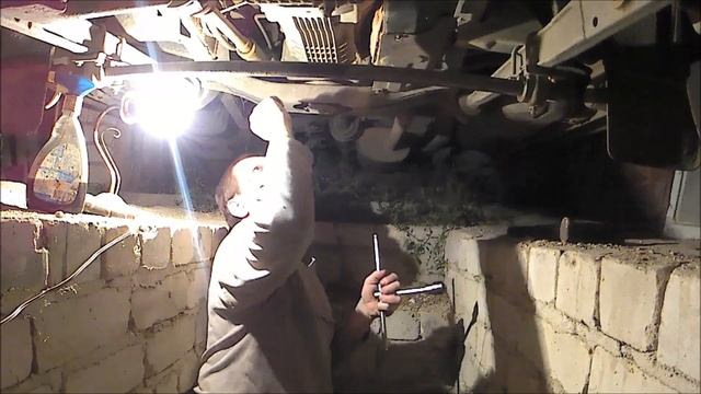 Замена масла в двигателе УАЗ ПАТРИОТ !!! смотреть онлайн