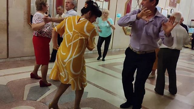 Танцующий Белгород 11.11.23. смотреть онлайн