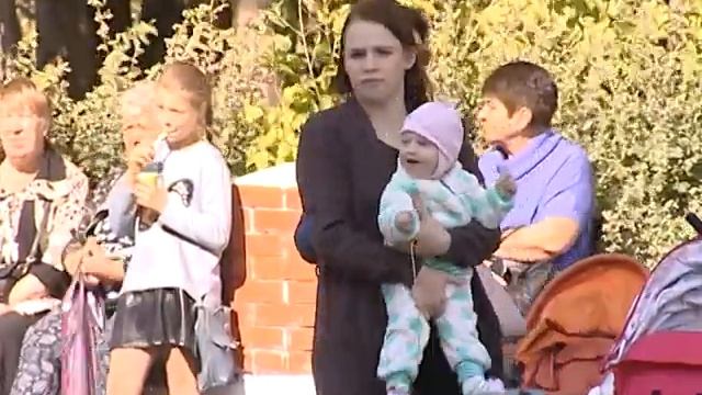 Ежегодно в первое воскресенье августа в России отмечают День железнодорожника смотреть онлайн