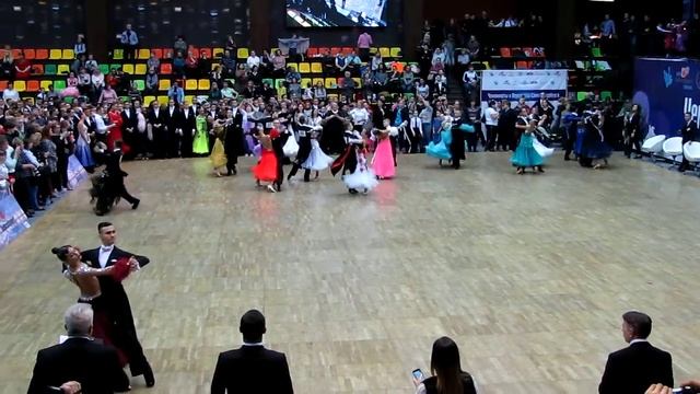 Танго (4) (Молодёжь Открытый класс) 18.01.2019 Чемпионаты и Первенства Санкт-Петербурга - 2019 смотреть онлайн