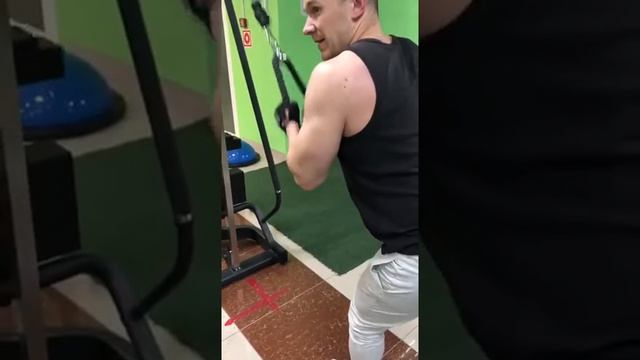 Качаем руки #тренировкарук #качаемтрицепс