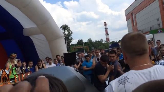 Пяти минутное валево со среднем резом Приора Kicx Tornado Sound vs AZ-13 смотреть онлайн