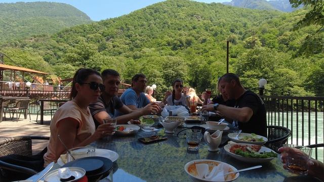 Обед в ресторане Абхазский двор ч8